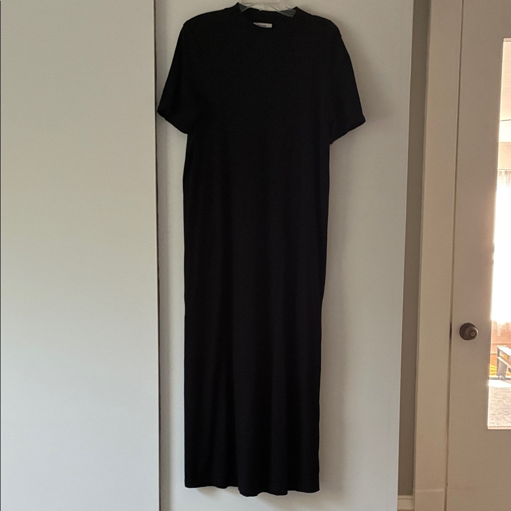 Cos black maxi t shirt dress with split hem, worn once or twice, size M